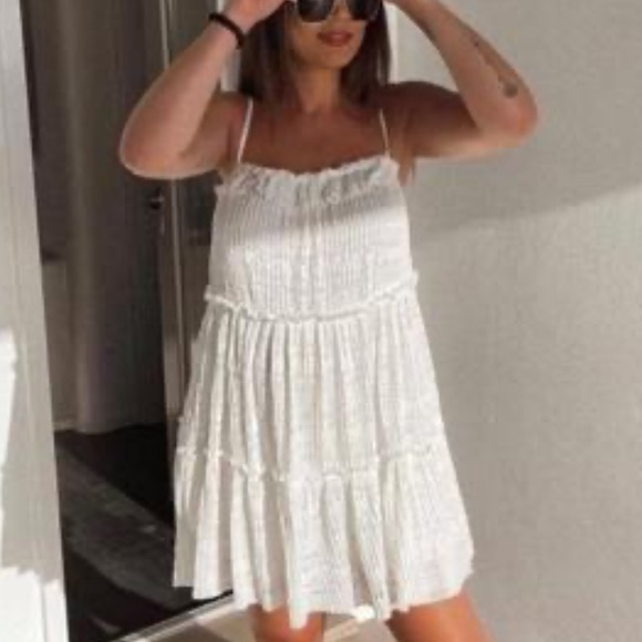 Zara Dresses & Skirts - NWT Zara White Lacy Dress Size Small